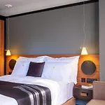 3 Pines Design Living