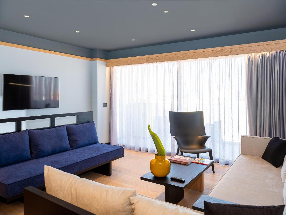 3 Pines Design Living * Heraklion (Crete)