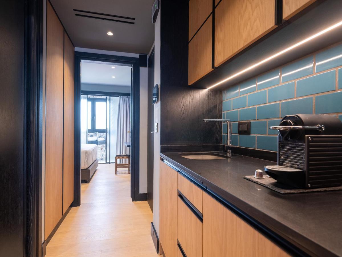 3 Pines Design Living Iraklio
